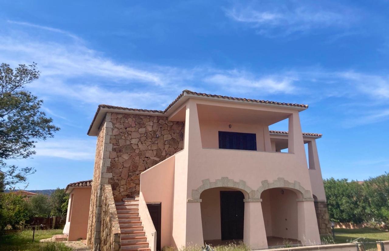 Iss Travel, Le Carrube Two Bedrooms Apartments With Air Conditioning San Teodoro  Eksteriør bilde