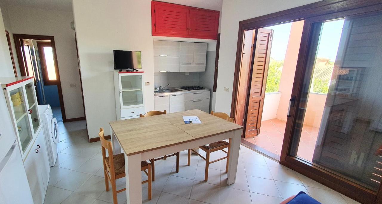 Iss Travel, Le Carrube Two Bedrooms Apartments With Air Conditioning San Teodoro  Eksteriør bilde