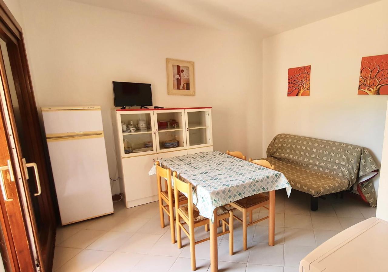 Iss Travel, Le Carrube Two Bedrooms Apartments With Air Conditioning San Teodoro  Eksteriør bilde
