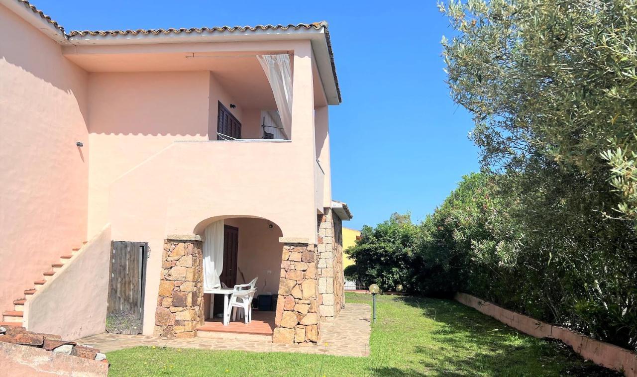 Iss Travel, Le Carrube Two Bedrooms Apartments With Air Conditioning San Teodoro  Eksteriør bilde